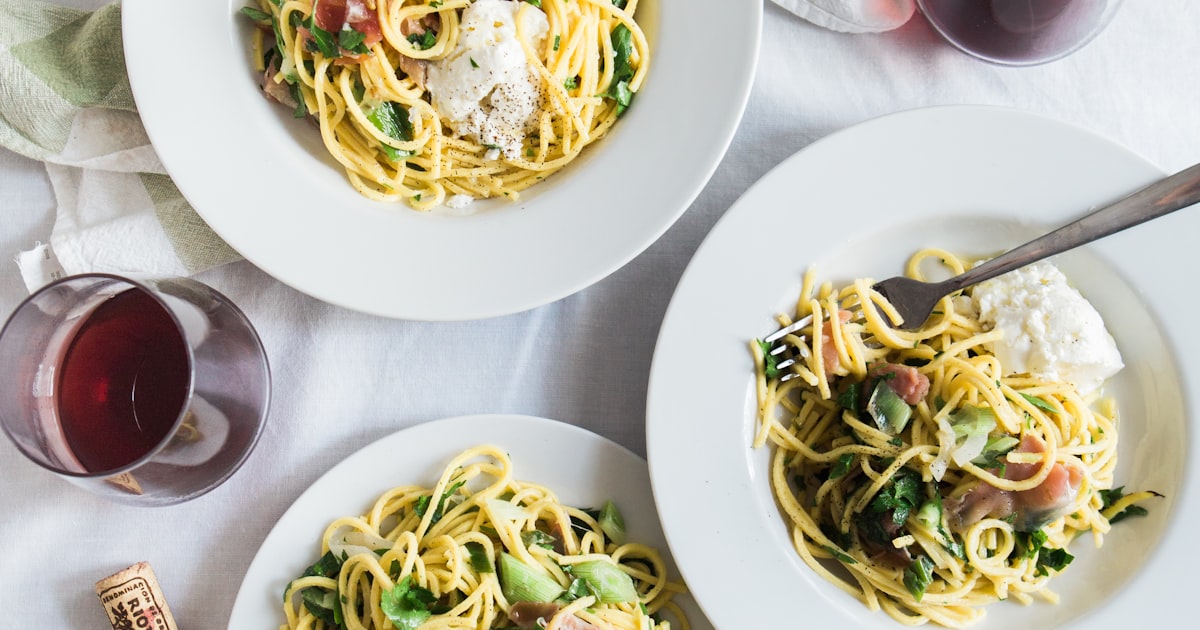 Accounting via WhatsApp: the future for the self-employed